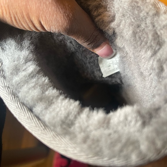 Classic Short Grey Ugg Boots - Picture 6 of 8